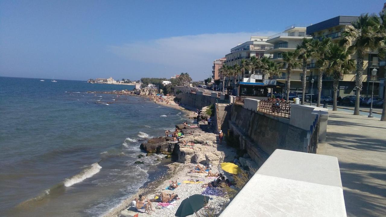 Antico Molino Panzió Trani Kültér fotó